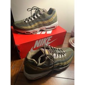 Camo Air Max 95